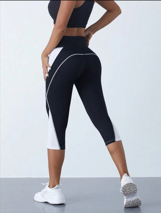 Women's Sports Yoga 3/4 Length Leggings