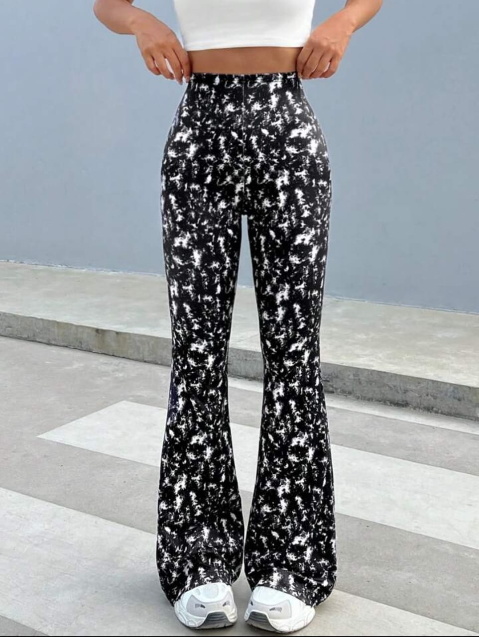 Women's Elegant Slim-Fit Black white Tie-Dye Flared Pants.