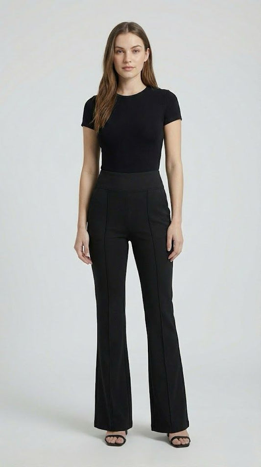 Black High-Waist Flared Trousers with Front Pleats And Pocket