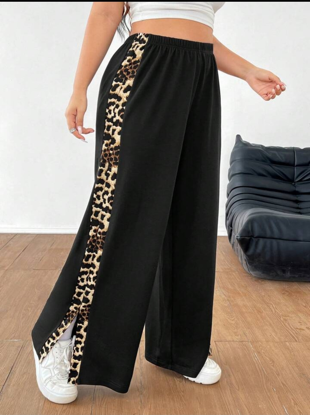 Tiger Print Side Strip Plazo