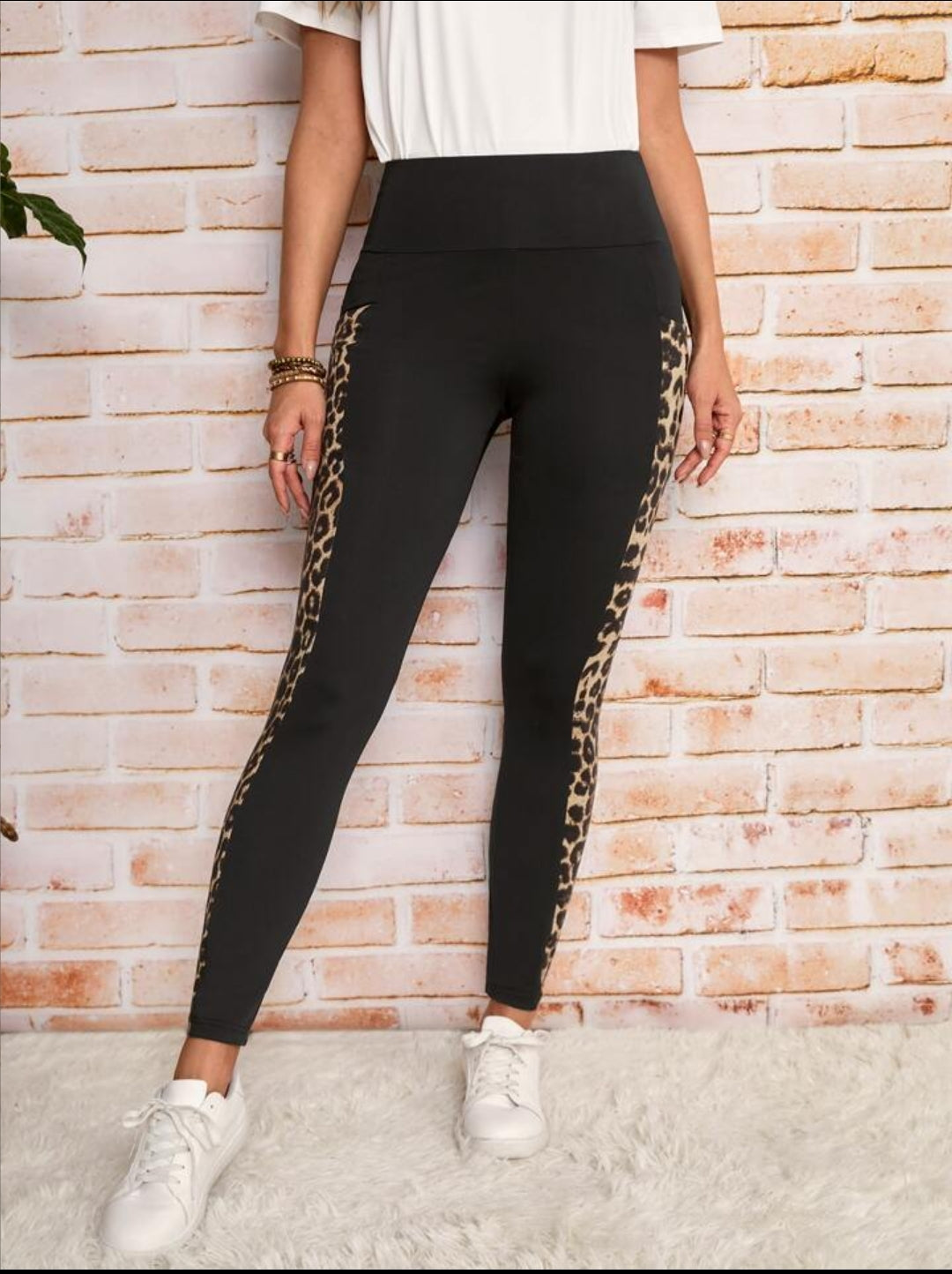 Tiger Print Side Strip Gym Yoga Daily Wear Track Pants